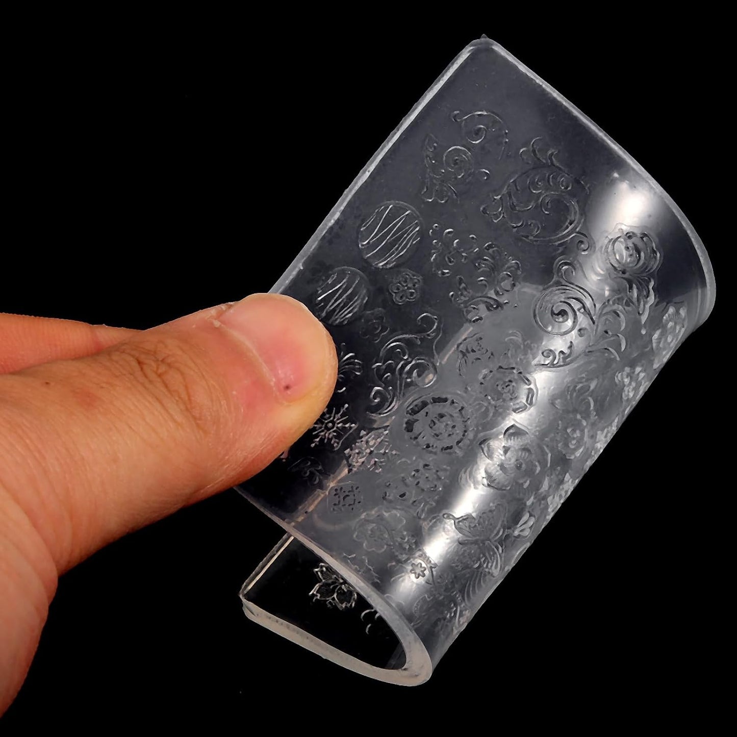 2pcs Nail Art Nail Stamping Plate, Manicure Silicone Template, Butterfly and Flower Series Art Stencils DIY Stamp Plates 3D Printing Mold