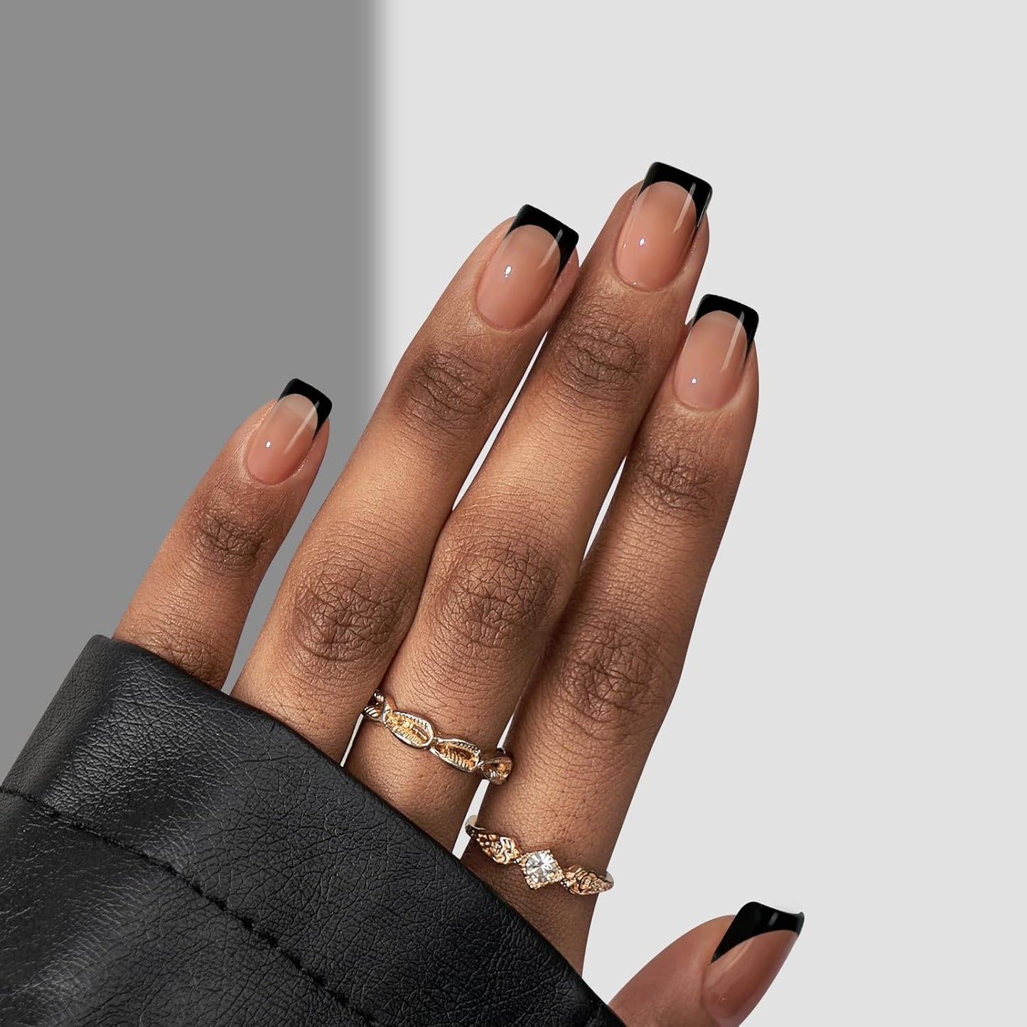 BTArtboxnails Black Press on Nails - French Tip Press on Nails Short, Square Gel Nail Tips, Supremely Fit Natural Fake Nails in 16 Sizes - 160 Pcs False Nails, Black French