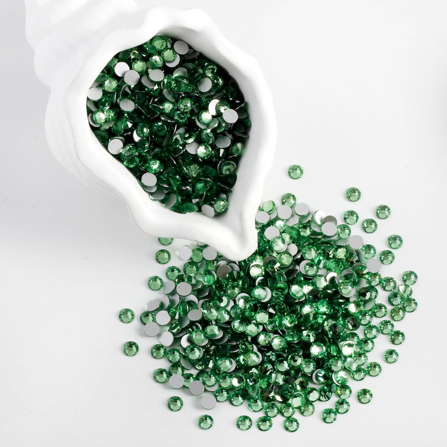 400 PCS SS30 Flatback Rhinestones,12-Facet Diamond-Cut Glass Gems for Nail Art,Clothing,DIY Crafts,Glue-On Decoration Stones with Silver Backing,Peridot