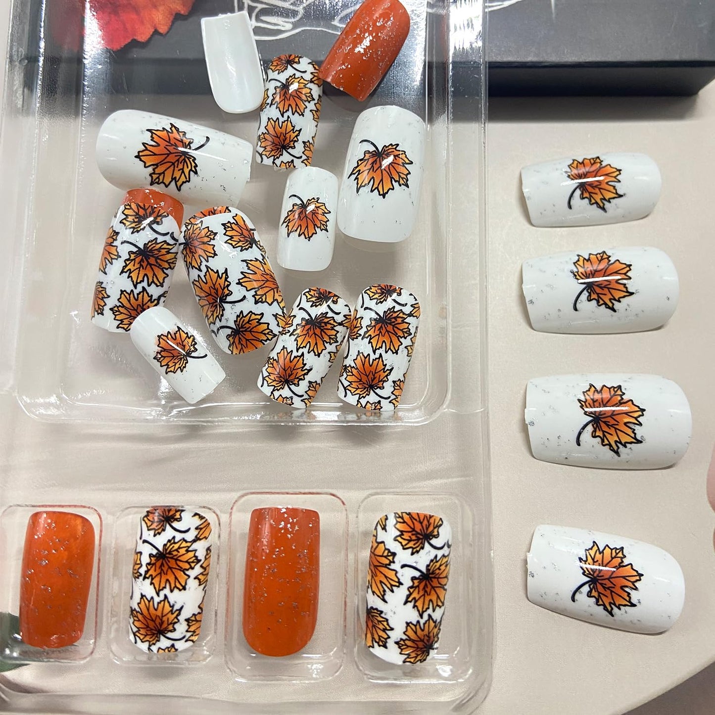 Fall Maple Leaves Press on Nails Medium Square Thanksgiving Fake Nails Glossy Maple Leaf Glue on Nail Autumn Acrylic Stick on Nail for Women DIY Manicure
